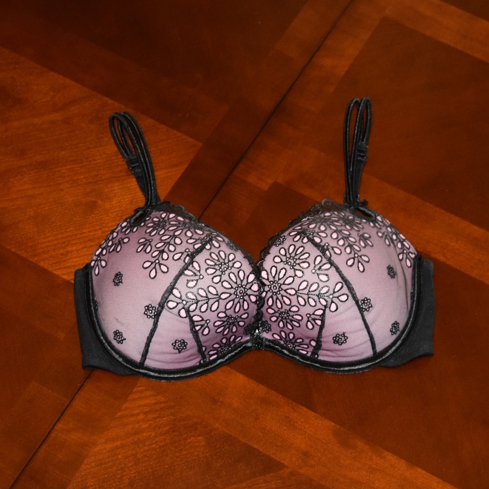 Victoria's Secret Sexy Little Things Bra